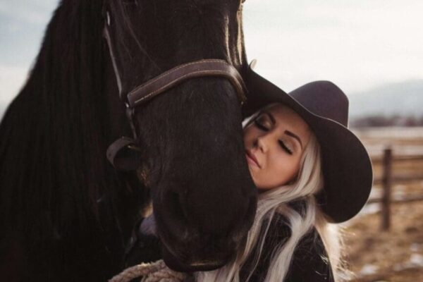 Guided Horseback, Fly Fishing & Sleigh Rides Near Park City | Rocky Mountain Outfitters